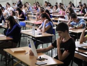Denizli Büyükşehir’den YKS Öncesi Sessizlik Kararı Maç Yayını ve Saha Çalışmaları Durduruldu