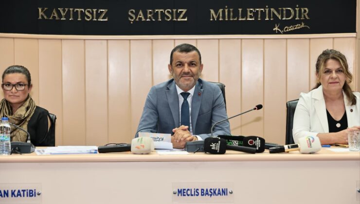 Büyükşehir Meclisi’nden Öğrenci ve Ailelere Üçlü Destek Paketi