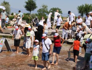 Satranç ustaları Pamukkale ve Hierapolis’e Hayran Kaldı