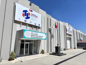 DOSTEM Mehmet Abdülkadir Uslu Mesleki Eğitim Merkezi, Sanayiye Nitelikli İnsan Kaynağı Yetiştiriyor