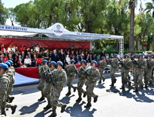 Denizli’de 30 Ağustos Zafer Bayramı Büyük Bir Gururla Kutlandı