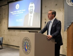 KASAPOĞLU: “Sanayici Günlük Sorunlardan Sıyrılıp Küresel Teknoloji Devrimini Okumalı”
