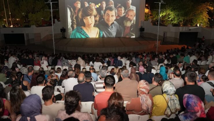 Büyükşehir İle Açık Hava Sinema Günleri Devam Ediyor