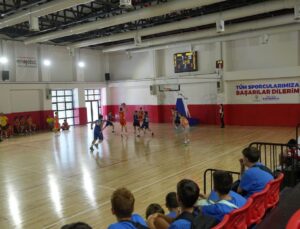 Ege’nin Genç Sporcuları Denizli’de Buluştu