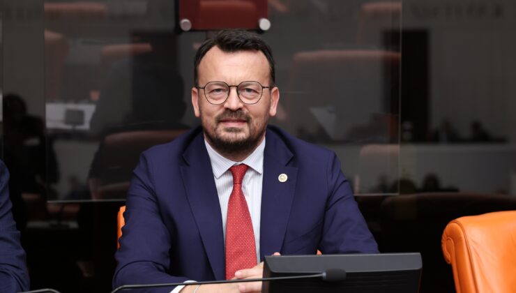 Ülkemizin Geleceği Üretimdedir, Üreticimize Acilen Destek Olunması Gerekiyor!