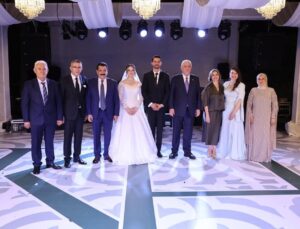 İYİ Parti Milletvekili Yasin Öztürk Kızını Evlendirdi