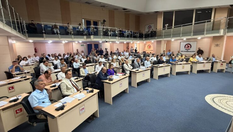 Denizli Büyükşehir Belediye Meclisinden İlk Fotoğraf Geldi