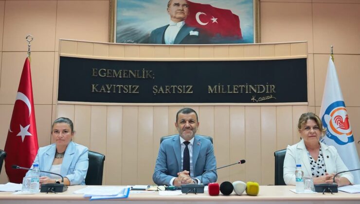 Çavuşoğlu; “Gençlerimizin Yanındayız”