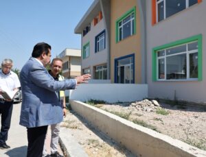 Başkan Ertemur Sahada Dur-Durak Bilmiyor: Pamukkale’de Proje Maratonu