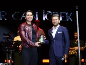 Tavas Zeybek Festivali Muhteşem Konserle Sona Erdi!