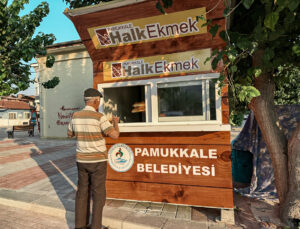 Pamukkale Halk Ekmek Büfelerinde Simit Satışı Başladı