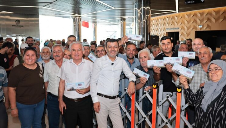 Toprağın Emekçisine Büyükşehir Desteği