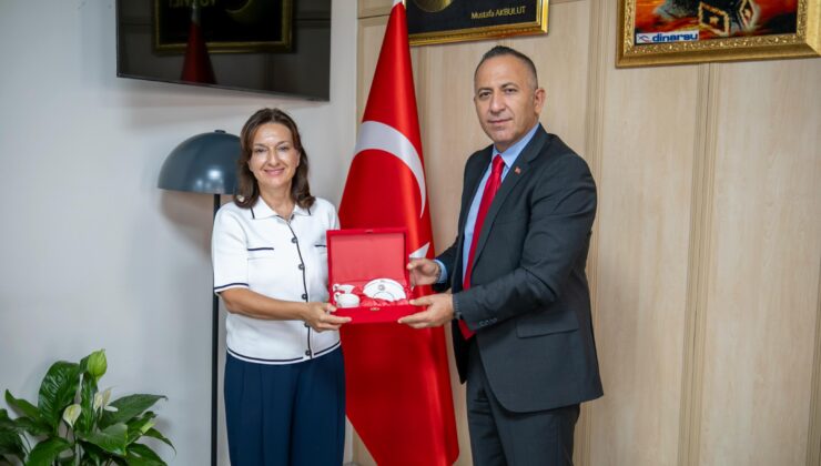 Türk Kızılay Denizli İl Başkanımız Av. Pınar Gökçe,Denizli Cumhuriyet Başsavcımız Sayın Mustafa Akbulut’u Ziyaret Etti