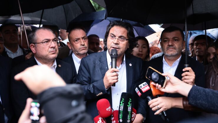 Yağmur Altında Şeniz Doğan’a Destek