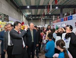 Büyükşehir’den Denizli Kitap Fuarı’na Ücretsiz Ulaşım Kolaylığı