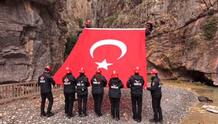 DEBAK’tan Cumhuriyet Bayramı’na Özel Anlamlı Etkinlik