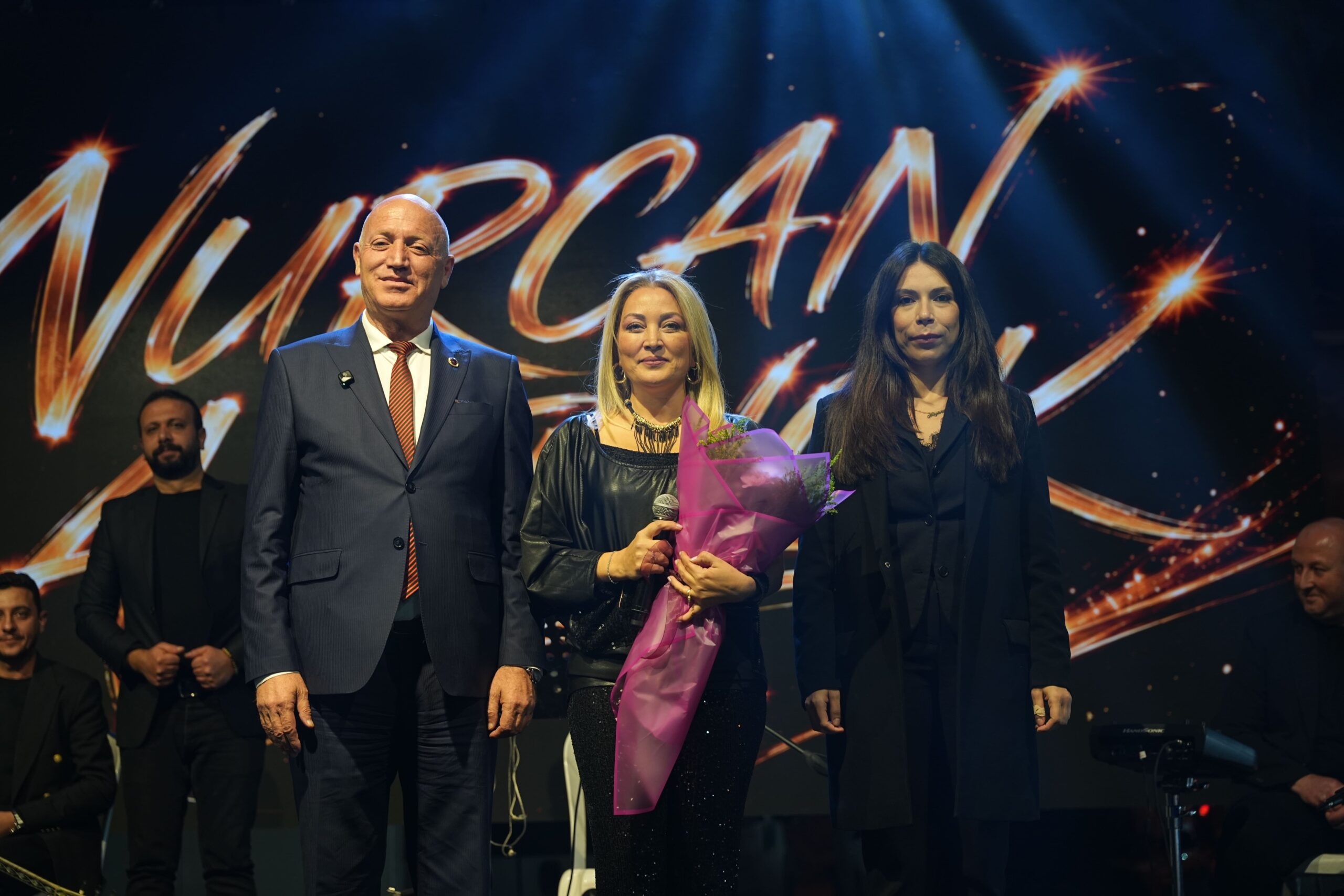 ​Babafest’te Nurcan Altınok Geceyi Isıttı