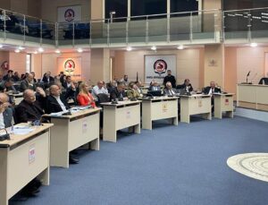 Denizli Büyükşehir Belediye Meclisinde Üslup Gerginliği…