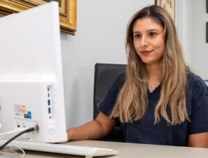 Yaylalı Göz Hastanesi Kadrosunu Güçlendiriyor: Op. Dr. Eda Eroğlu Hasta Kabulüne Başladı