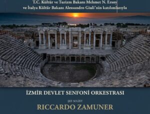 Hierapolis Antik Tiyatrosu’nda Tarihi Gece