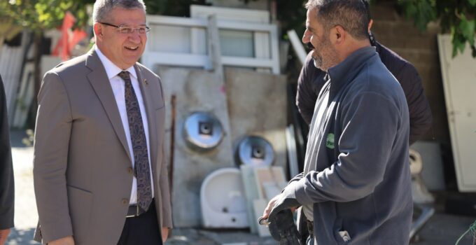 AK Parti Denizli İl Başkanı Subaşıoğlu’ndan Hacı Kaplanlar’da Esnaf Ziyareti